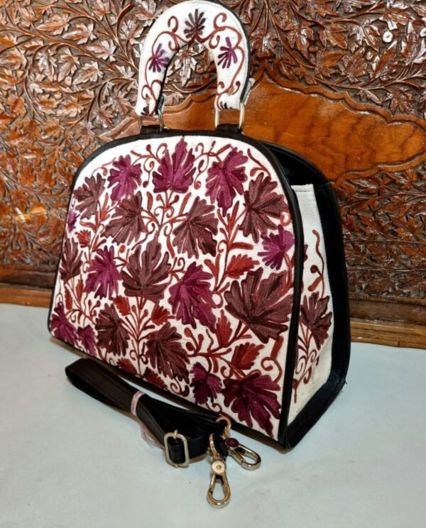 Ari Work Sling Bag Design 5