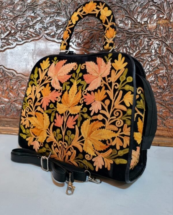 Ari Work Sling Bag Design 3